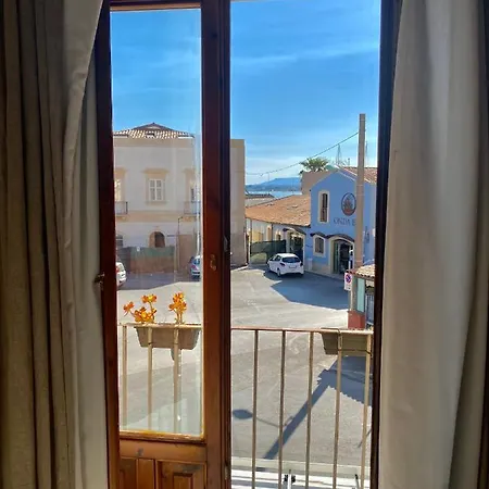 Il Filo Di Arianna, Ad Un Passo Da Tutto Apartment Syracuse Exterior photo