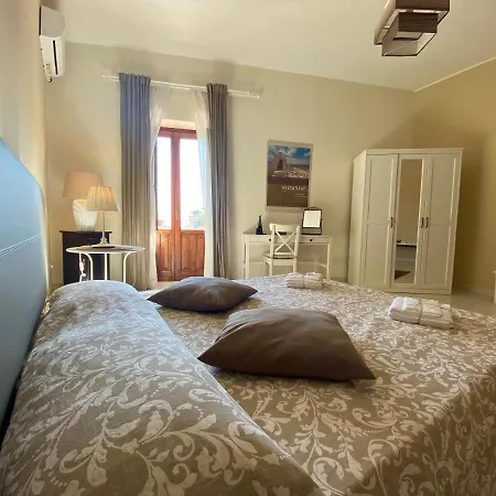 Il Filo Di Arianna, Ad Un Passo Da Tutto Apartment Syracuse Exterior photo
